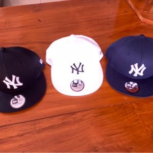 MLB - New York Yankees 9FIFTY Adjustable
Snap-Back New Era Cap - Blue
